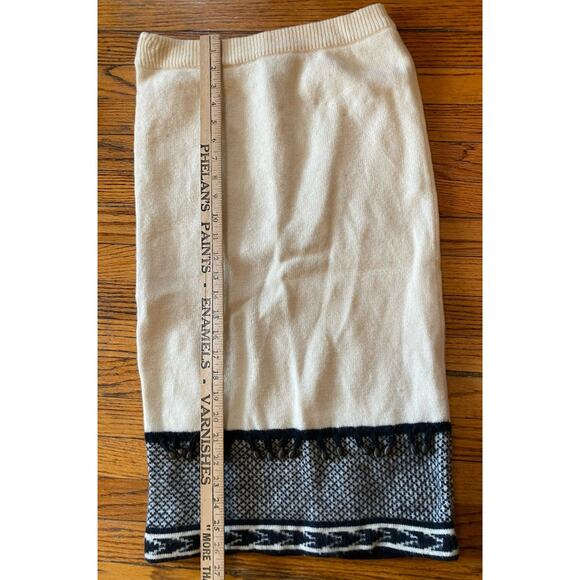 I B Diffusion Wool Sweater Skirt, Medium Cream Black Vintage Metal Beads - Picture 4 of 6